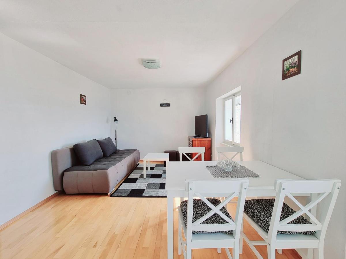 Sea View Apartments פיראן מראה חיצוני תמונה