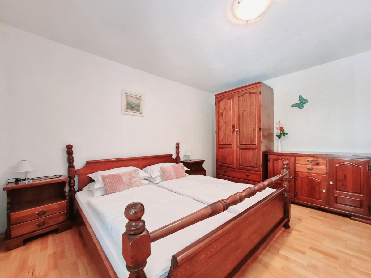 Sea View Apartments פיראן מראה חיצוני תמונה